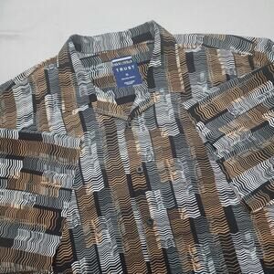 Trust Men's Multicolor Short Sleeve Button Down Size XL